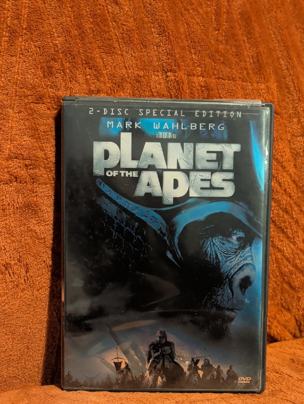 Planet of the Apes DVD - Blue & Black Cover (Mark Wahlberg)